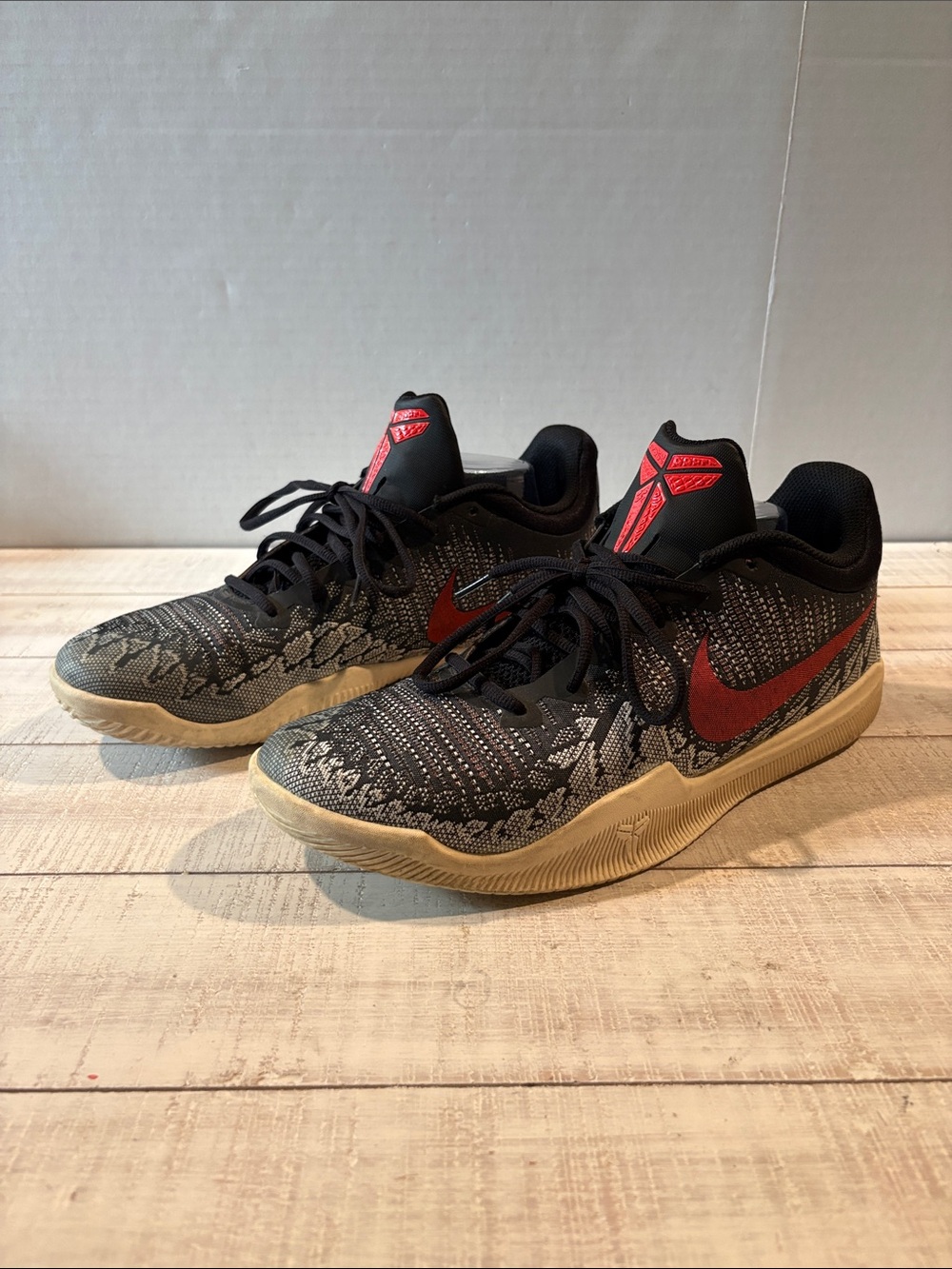 Nike Mamba Rage sz 12 BRIGHT CRIMSON 908972-060